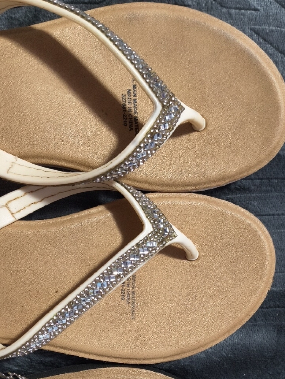 Women’s Rhinestone Thong Sandals - Beige and Black 7/8 Size - Picture 2 of 7